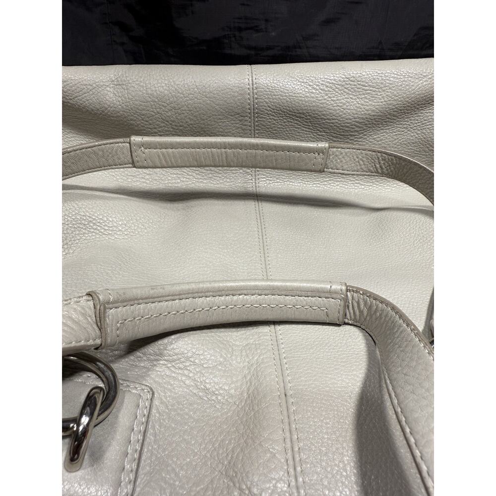 Coach Legacy Tote #19264 Leather Chalk Ivory‎ Pocket Shoulder Bag EUC - Picture 15 of 16